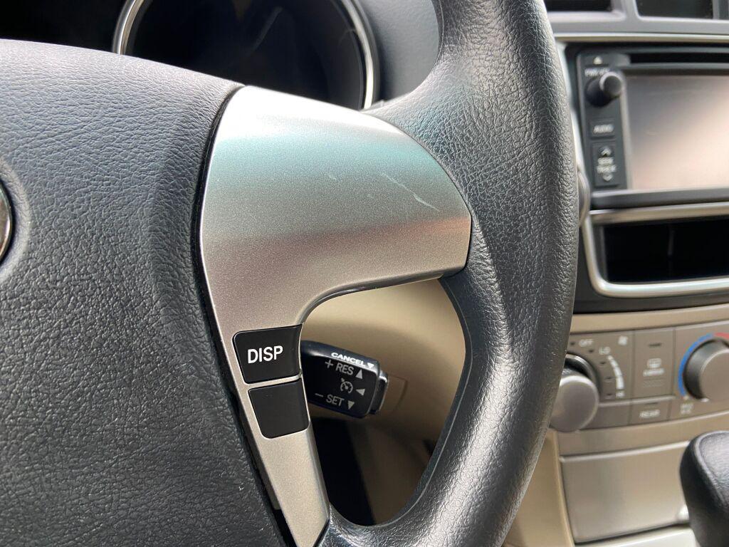 used 2013 Toyota Highlander car, priced at $15,991