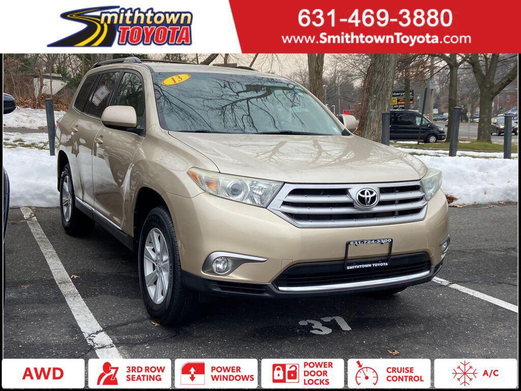 used 2013 Toyota Highlander car, priced at $15,991