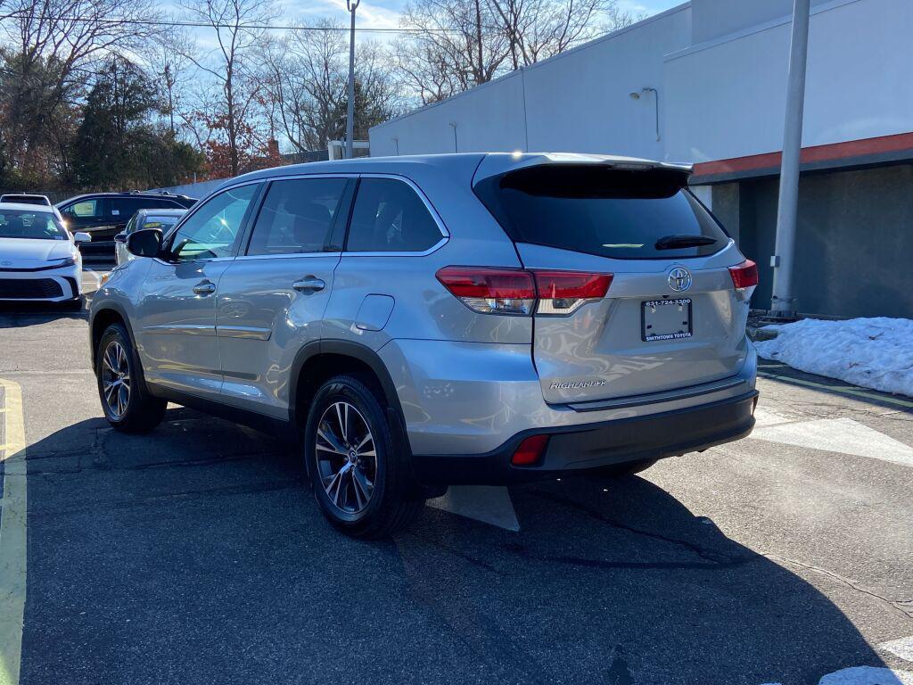used 2019 Toyota Highlander car, priced at $24,991