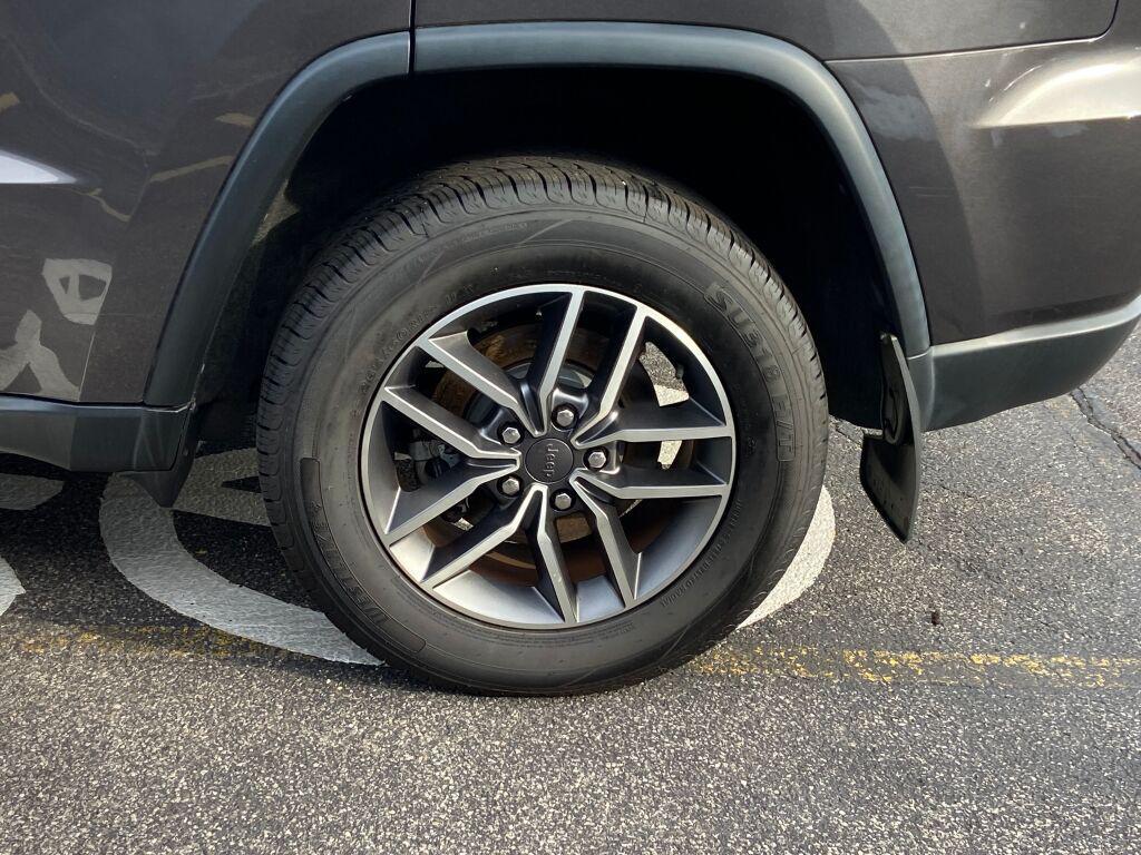 used 2021 Jeep Grand Cherokee car, priced at $26,991