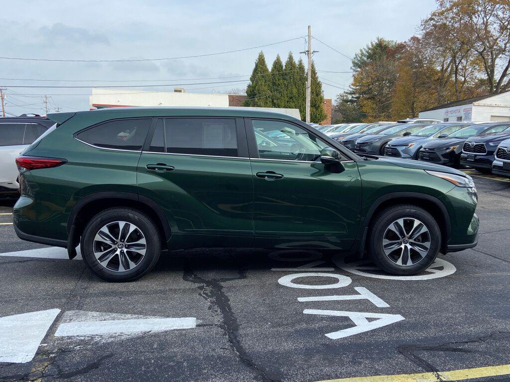 used 2023 Toyota Highlander car, priced at $36,991