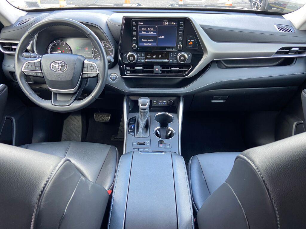 used 2022 Toyota Highlander car, priced at $37,791