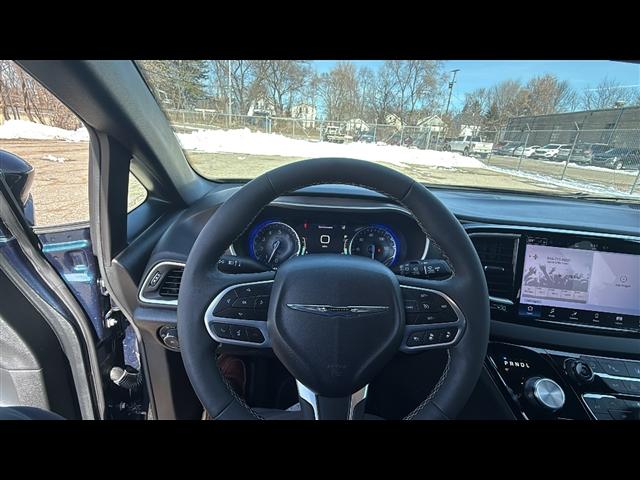 used 2025 Chrysler Pacifica car, priced at $29,995