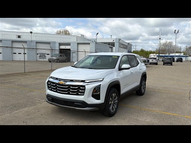 new 2026 Chevrolet Equinox car, priced at $30,803