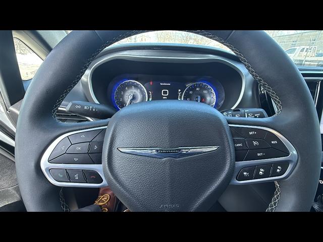 used 2025 Chrysler Pacifica car, priced at $28,990