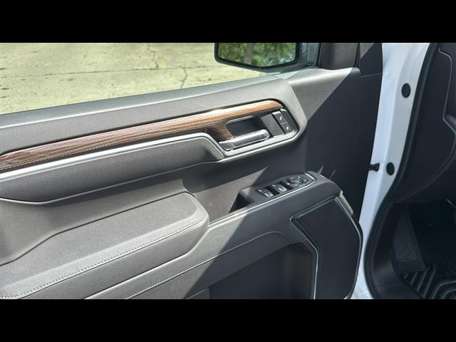 new 2026 Chevrolet Silverado 1500 car, priced at $46,998