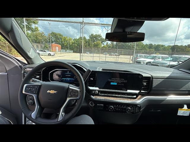 new 2026 Chevrolet Silverado 1500 car, priced at $46,998