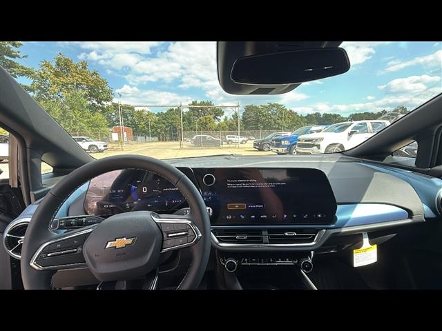 new 2025 Chevrolet Equinox EV car, priced at $34,210