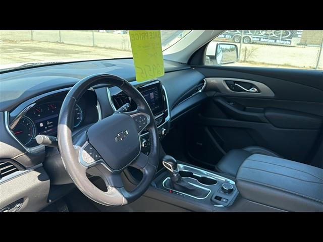 used 2021 Chevrolet Traverse car, priced at $29,515