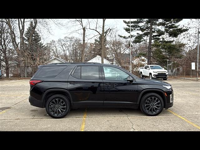 used 2023 Chevrolet Traverse car, priced at $36,956