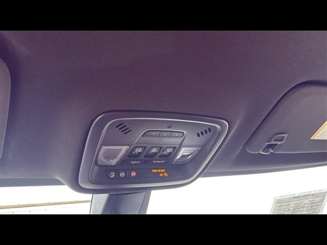 used 2023 Chevrolet Traverse car, priced at $36,956