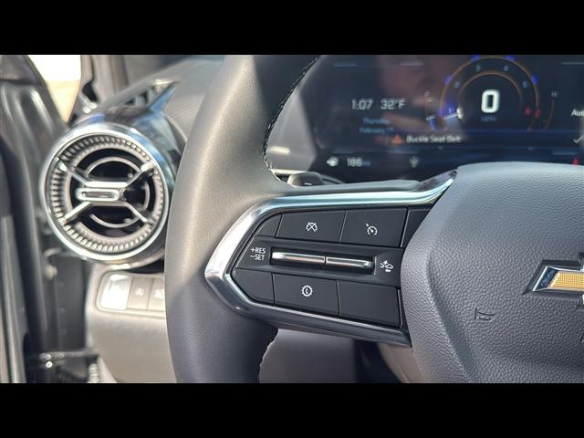 new 2026 Chevrolet Equinox car, priced at $30,512