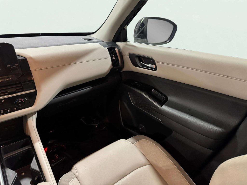 used 2022 Nissan Pathfinder car, priced at $25,395