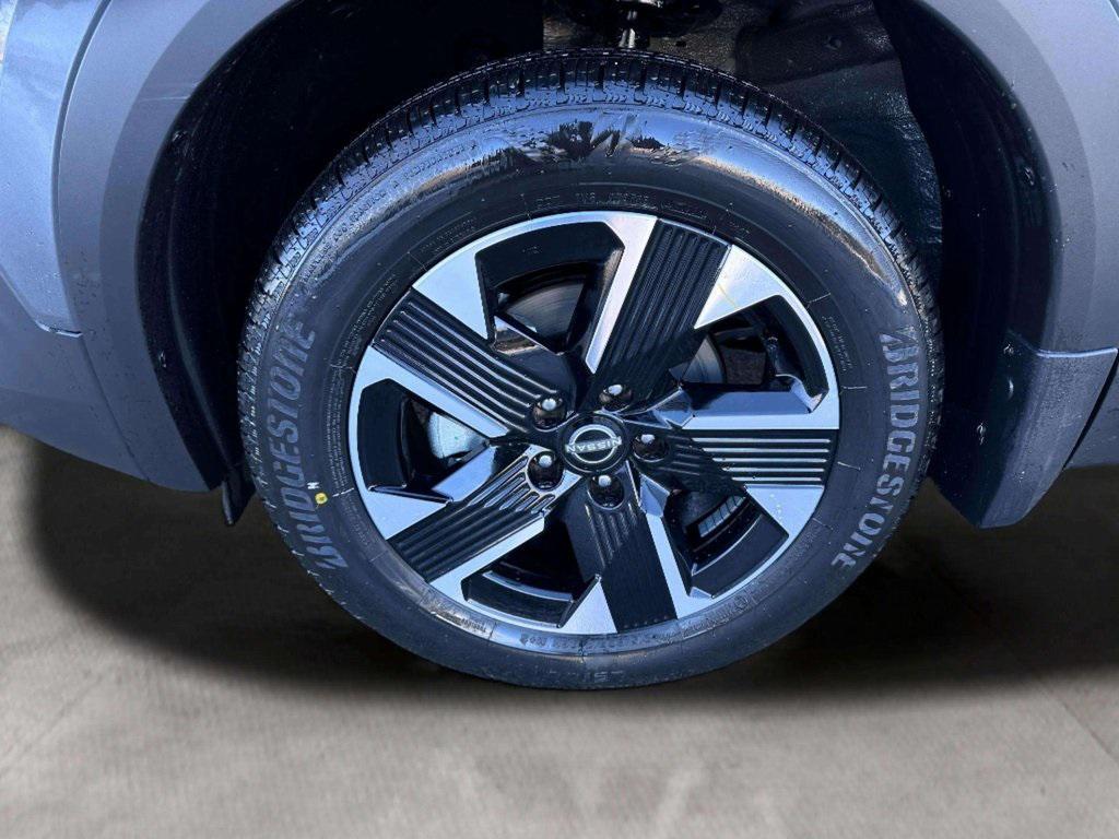 new 2026 Nissan Kicks car, priced at $26,682