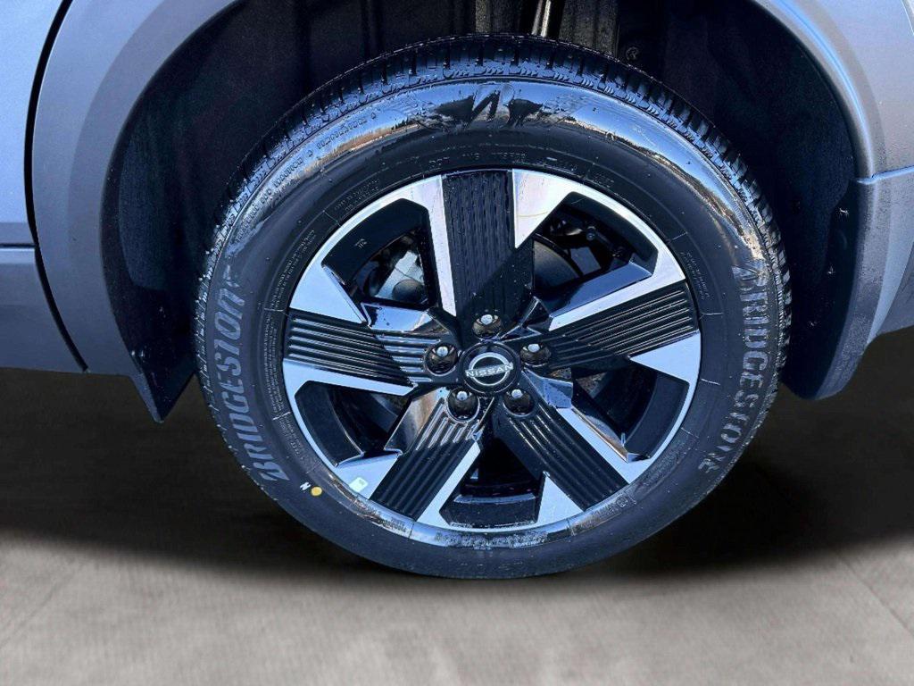 new 2026 Nissan Kicks car, priced at $26,682