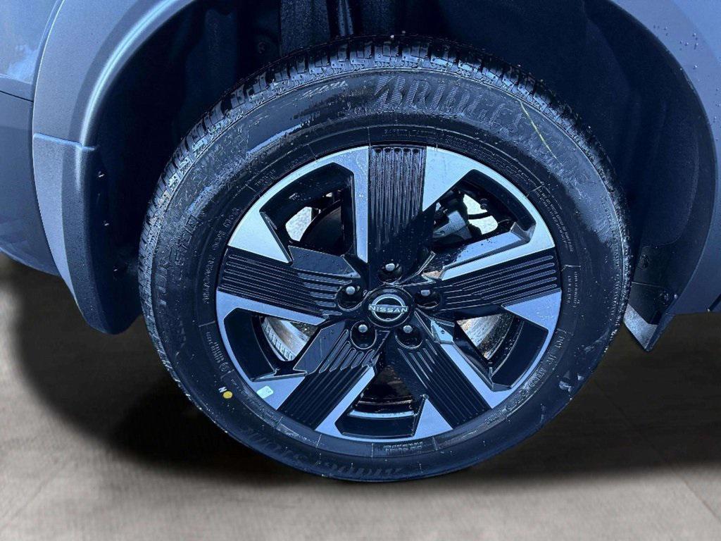 new 2026 Nissan Kicks car, priced at $26,682