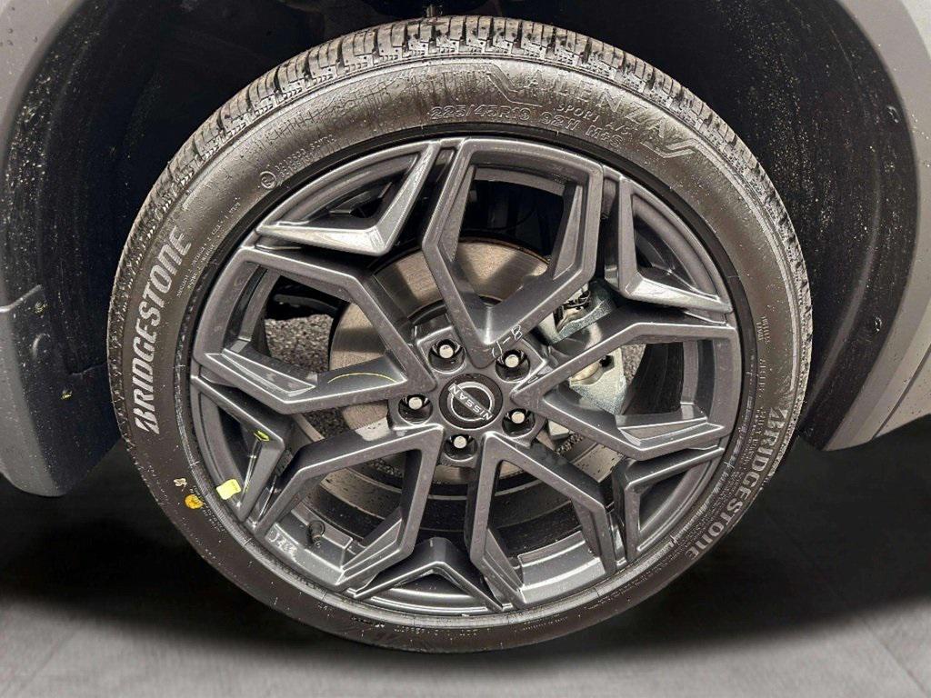 new 2026 Nissan Kicks car, priced at $30,298