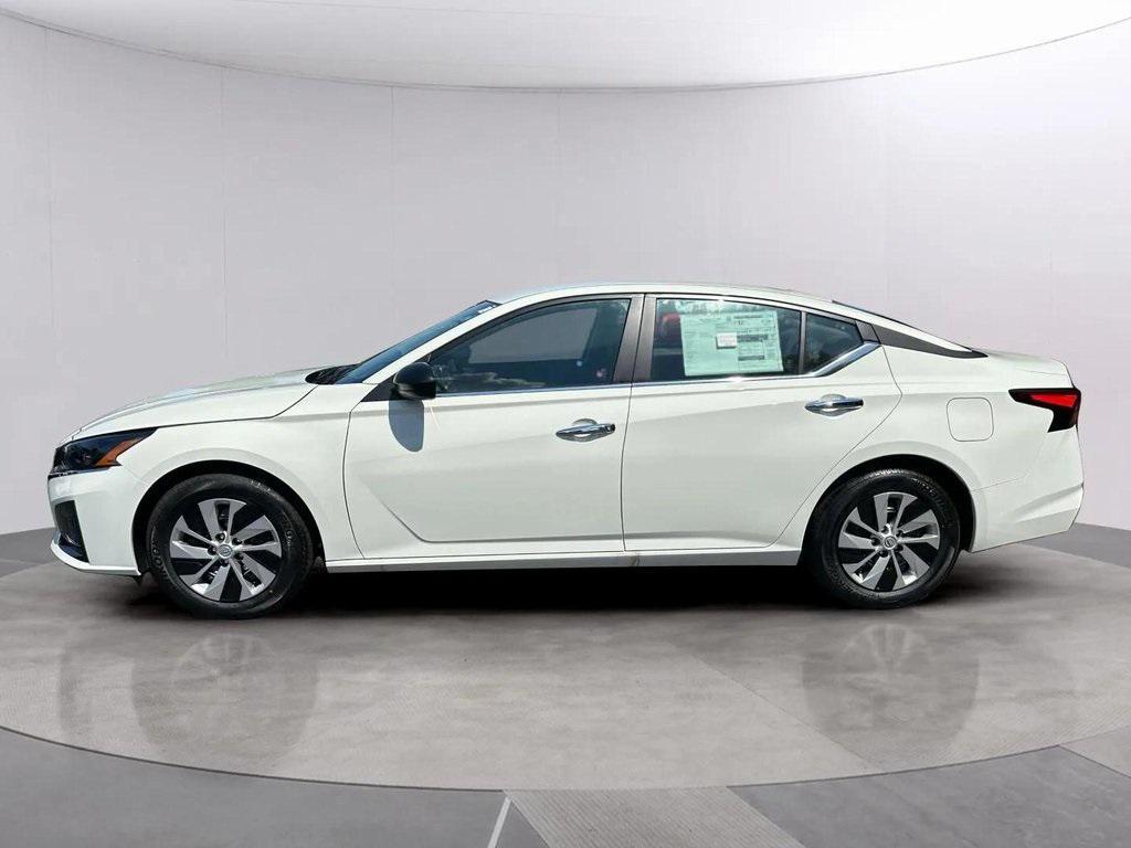 new 2025 Nissan Altima car, priced at $22,369