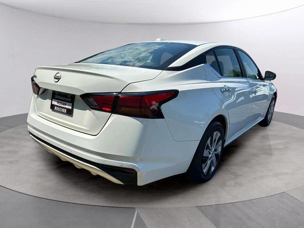 new 2025 Nissan Altima car, priced at $22,369