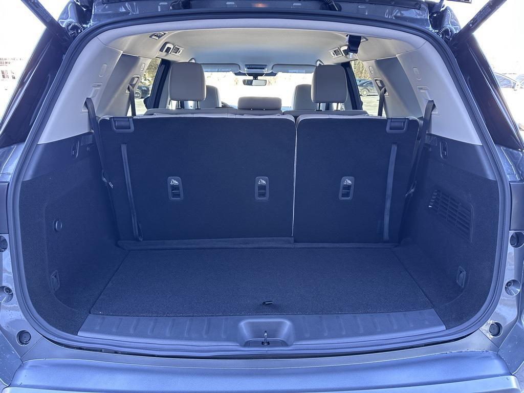 new 2026 Nissan Pathfinder car, priced at $42,172