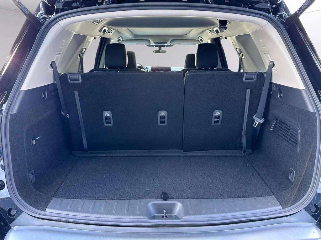 new 2026 Nissan Pathfinder car, priced at $45,338