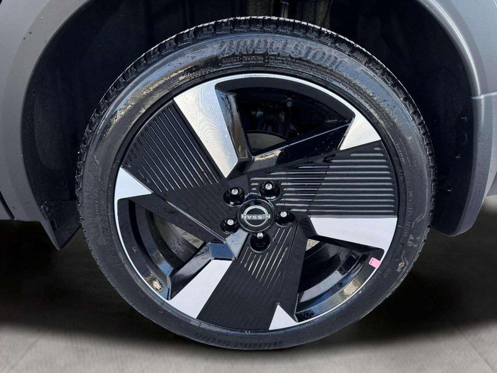 new 2026 Nissan Kicks car, priced at $29,048