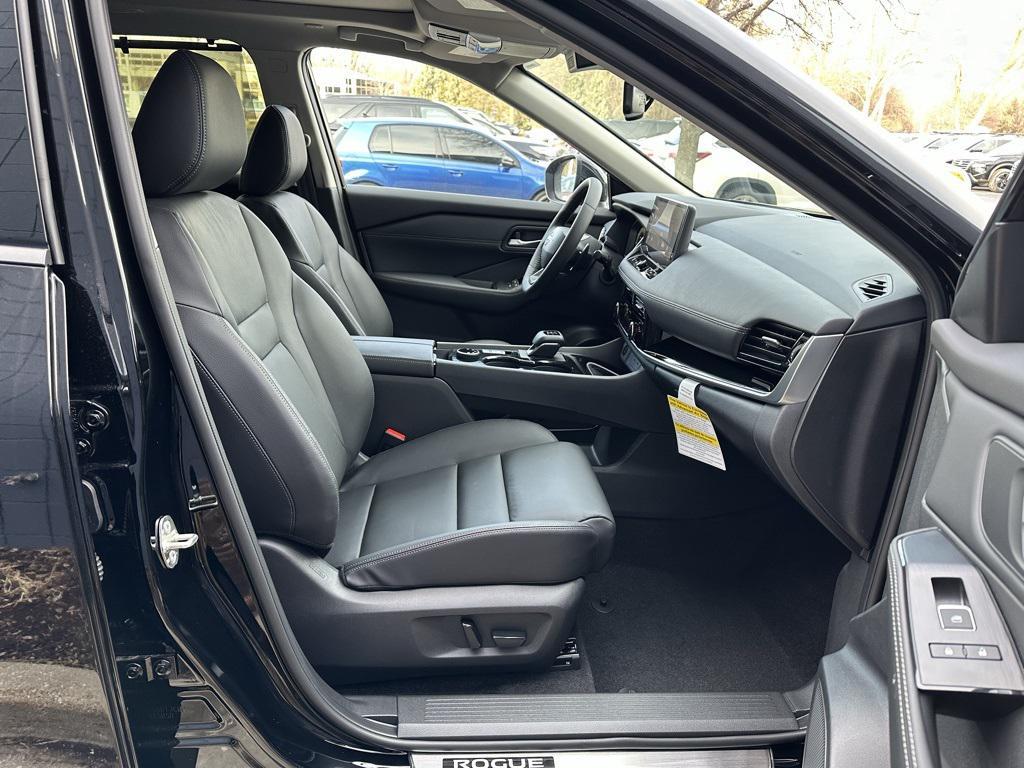new 2025 Nissan Rogue car, priced at $36,860