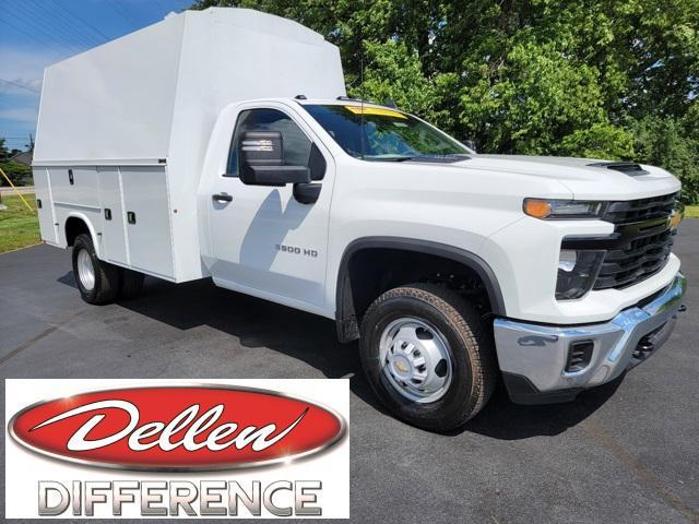 new 2025 Chevrolet Silverado 3500 car, priced at $67,999