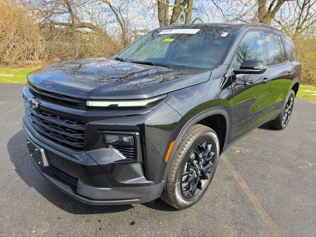 new 2026 Chevrolet Traverse car, priced at $42,080
