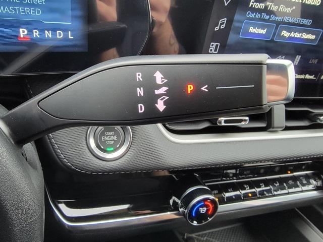 new 2026 Chevrolet Equinox car, priced at $30,690