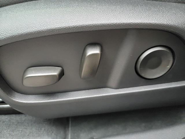 new 2026 Chevrolet Equinox car, priced at $30,690