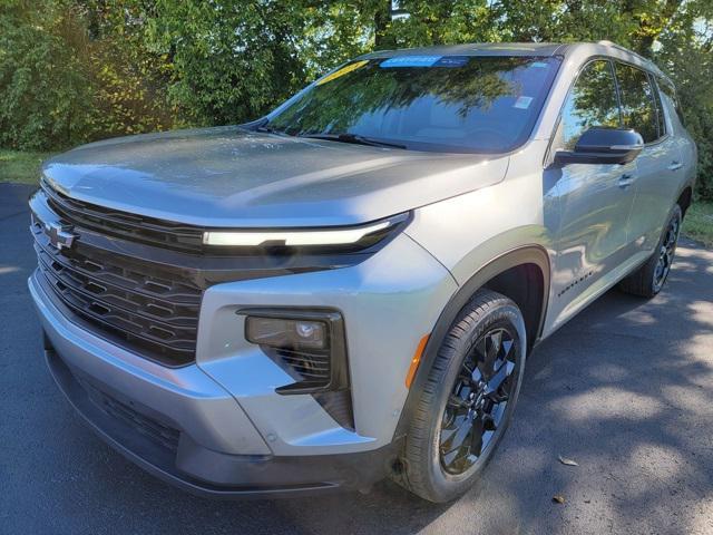 used 2024 Chevrolet Traverse car, priced at $38,845