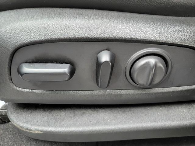 used 2020 Chevrolet Equinox car, priced at $19,552