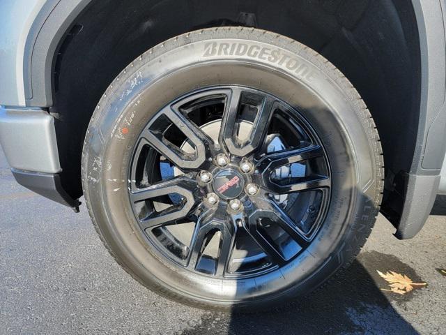 new 2026 GMC Sierra 1500 car, priced at $43,990