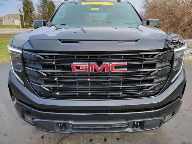 new 2026 GMC Sierra 1500 car, priced at $43,990