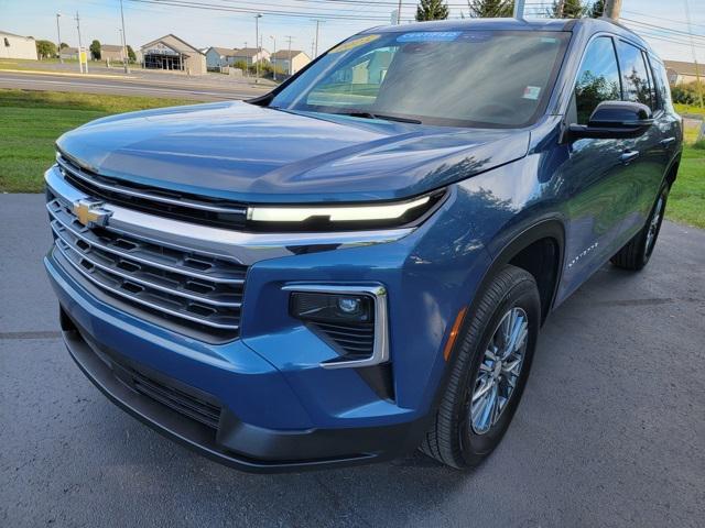 used 2025 Chevrolet Traverse car, priced at $36,911