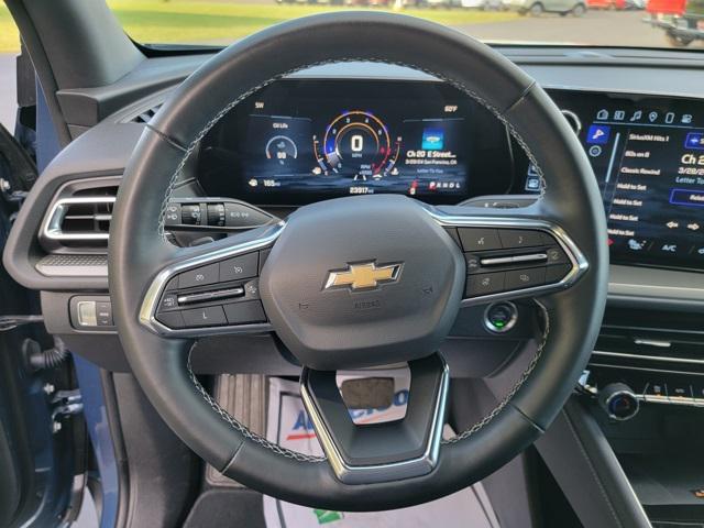 used 2025 Chevrolet Traverse car, priced at $36,911