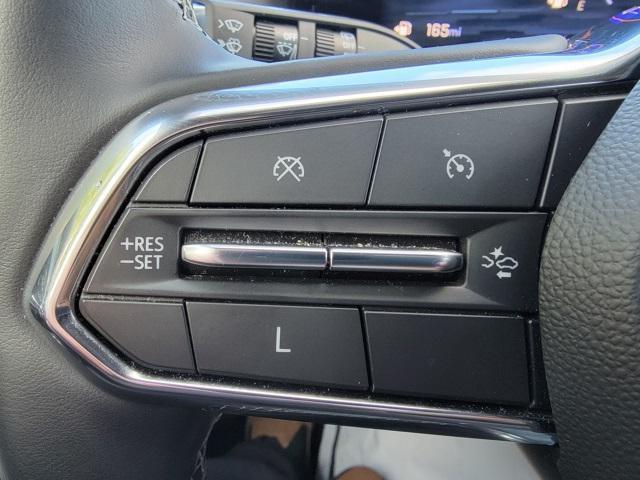 used 2025 Chevrolet Traverse car, priced at $36,911