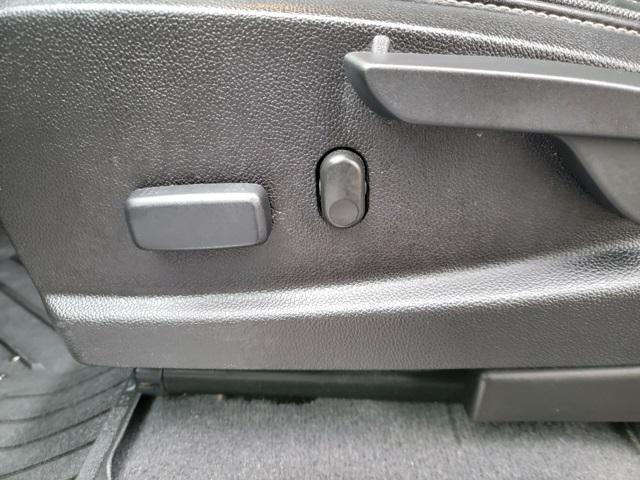 used 2020 GMC Canyon car, priced at $27,951