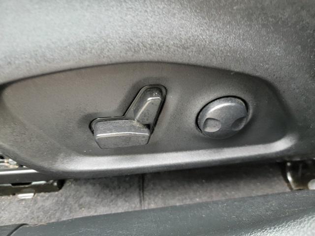 used 2023 Jeep Compass car, priced at $22,993