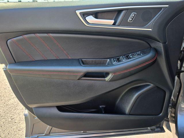 used 2021 Ford Edge car, priced at $25,468