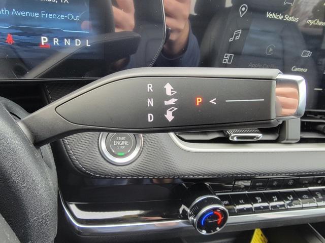 new 2026 Chevrolet Equinox car, priced at $30,440