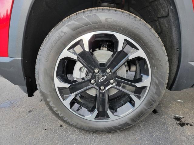 new 2026 Chevrolet Equinox car, priced at $30,440