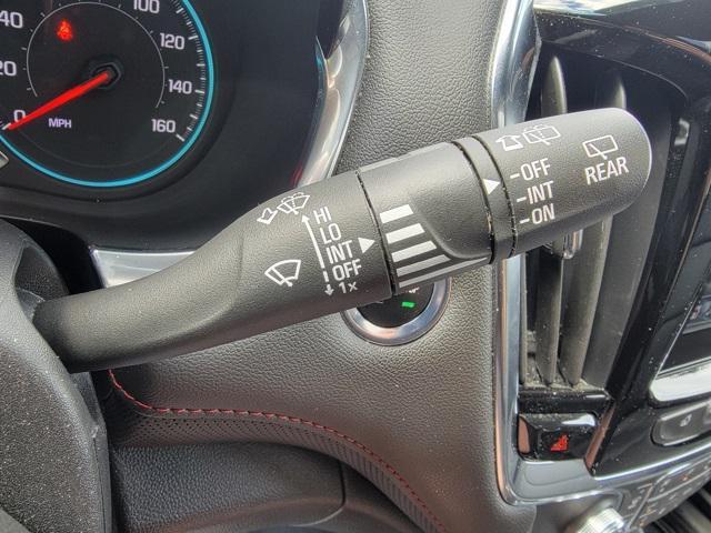 used 2023 Chevrolet Traverse car, priced at $37,993