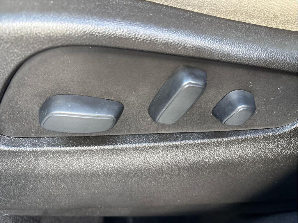 used 2019 Cadillac XT4 car, priced at $23,837