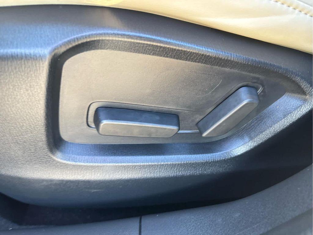 used 2023 Mazda CX-5 car, priced at $24,437