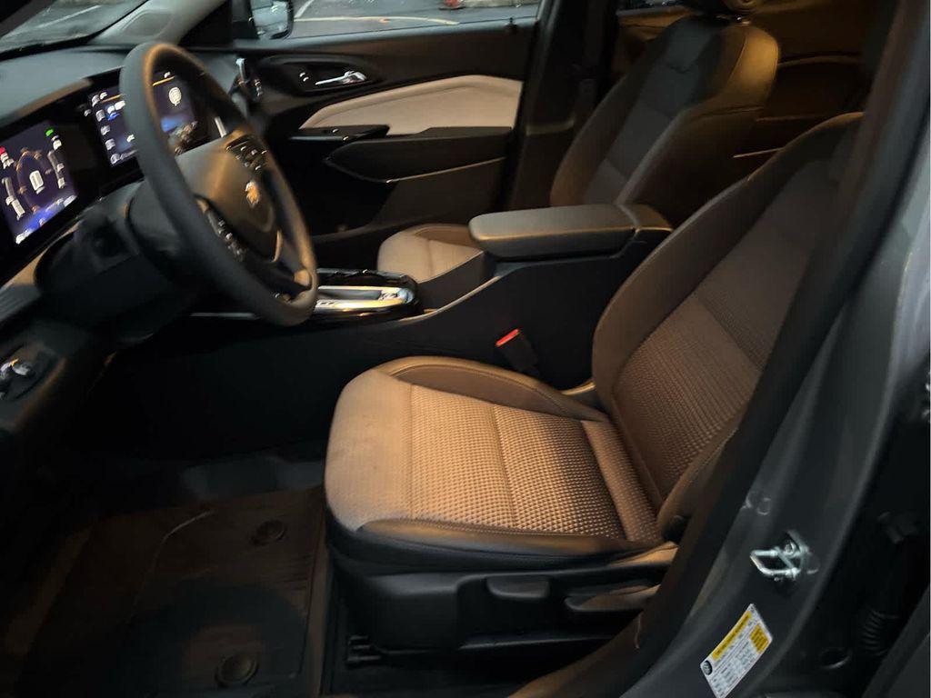 used 2024 Chevrolet Trax car, priced at $20,537