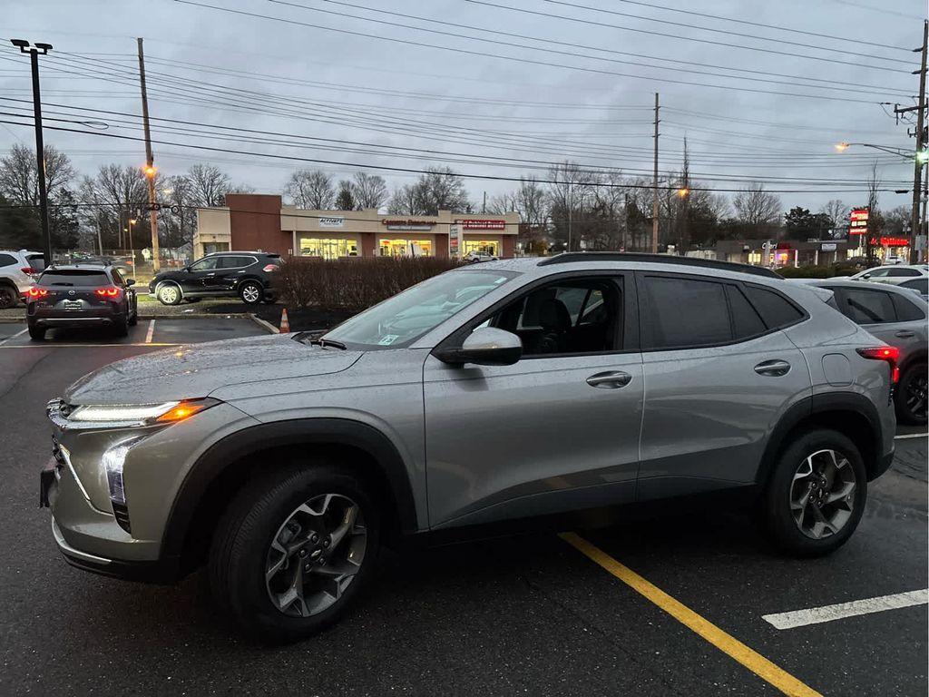 used 2024 Chevrolet Trax car, priced at $20,537