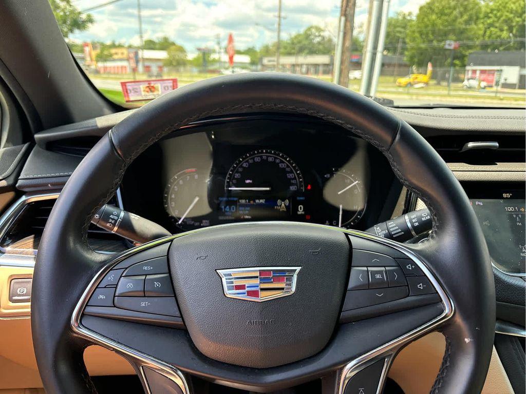 used 2019 Cadillac XT5 car, priced at $17,486