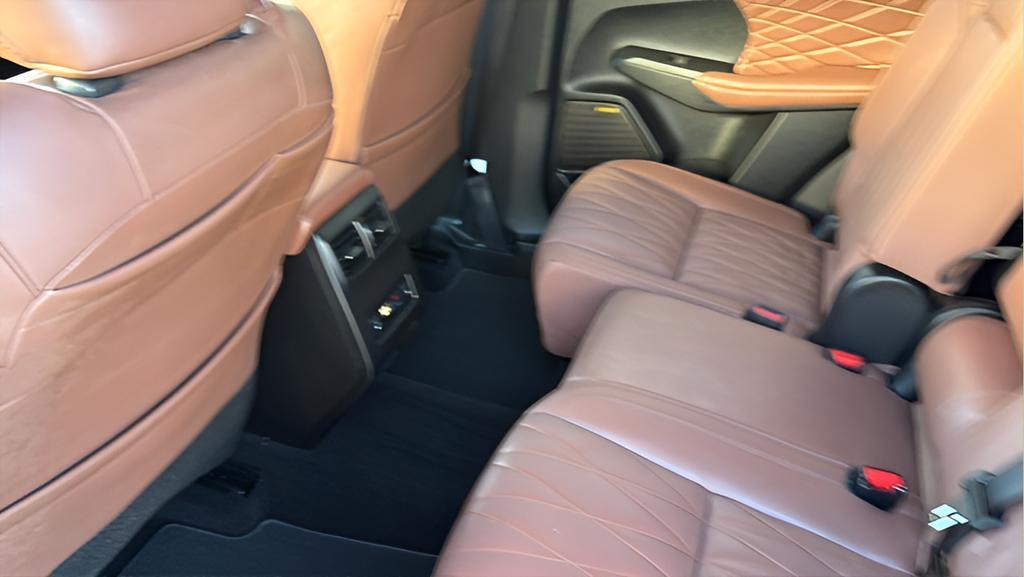 used 2025 Mitsubishi Outlander car, priced at $33,959